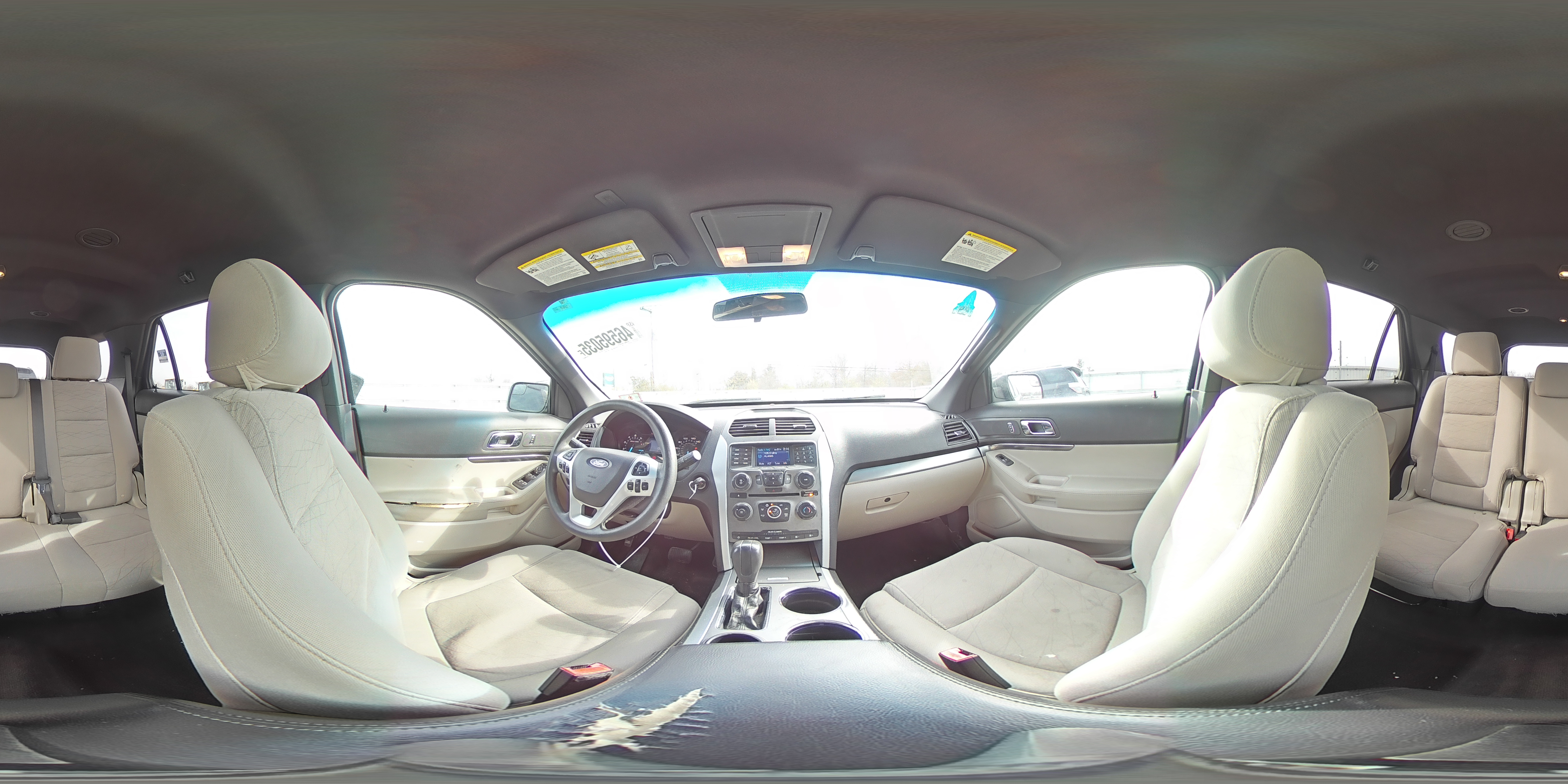 2014 Ford Explorer - Image 13
