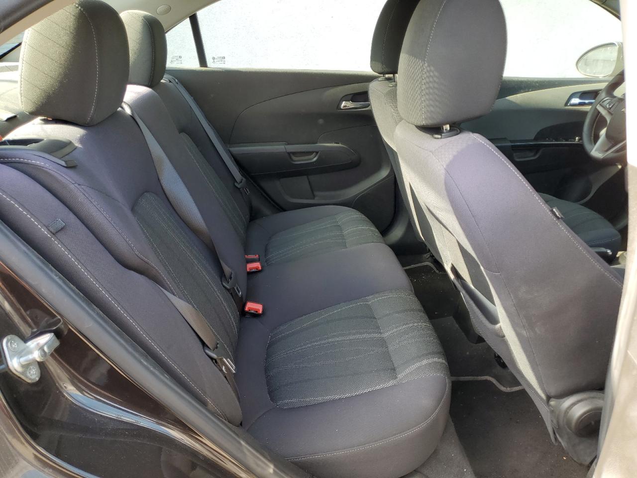 2013 Chevrolet Sonic - Image 10