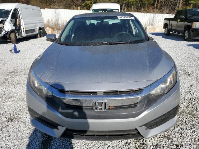 Sedans HONDA CIVIC 2016 Srebrny