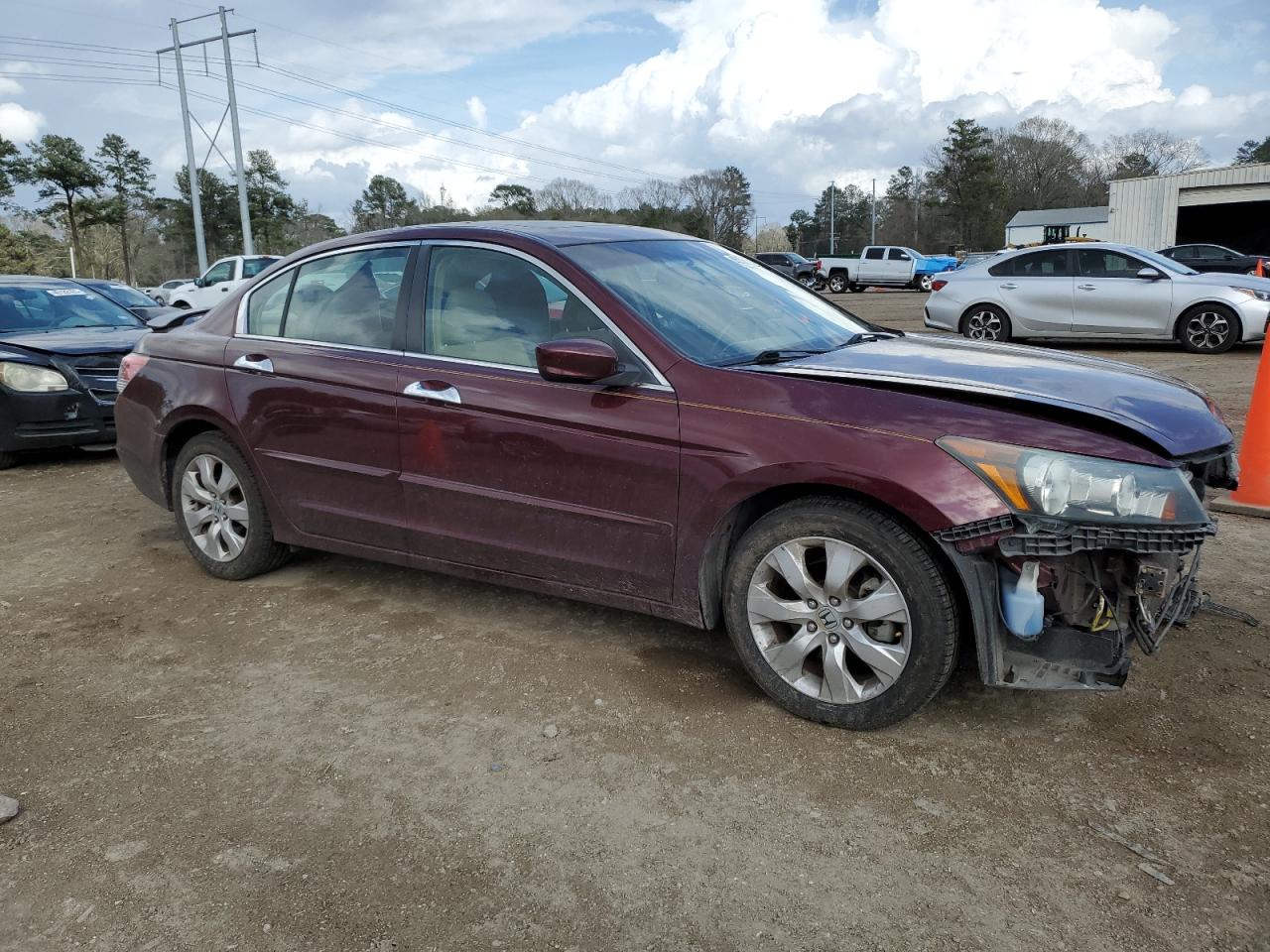 2009 Honda Accord - Image 4