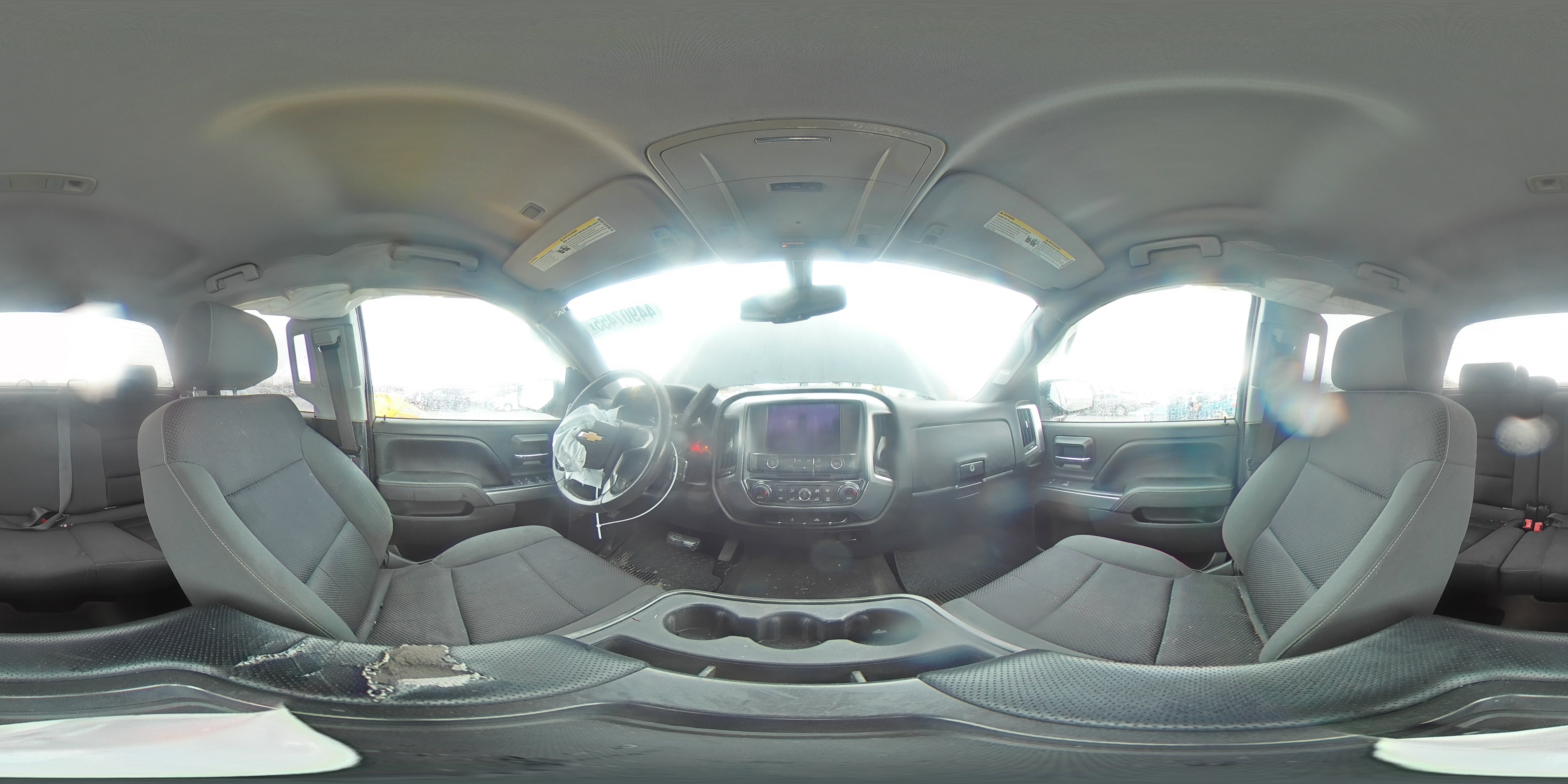 2014 Chevrolet Silverado - Image 13