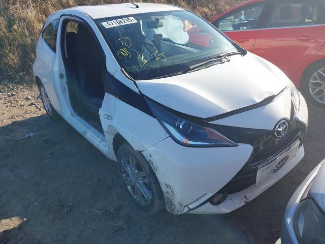 2014 TOYOTA AYGO X-PRE