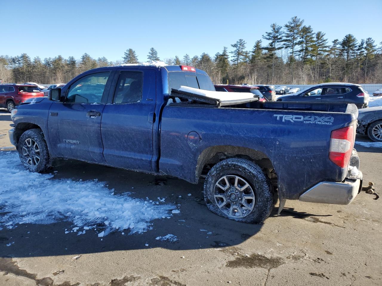 2015 Toyota Tundra - Image 2