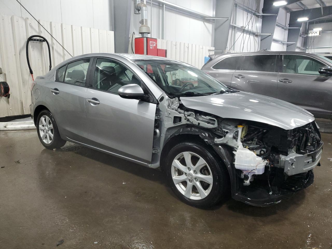 2010 Mazda 3 - Image 4