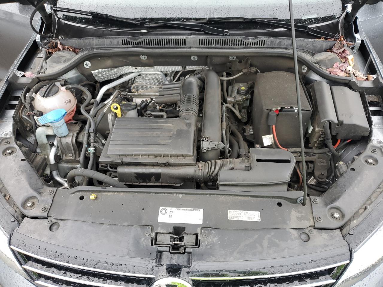 2017 Volkswagen Jetta - Image 12