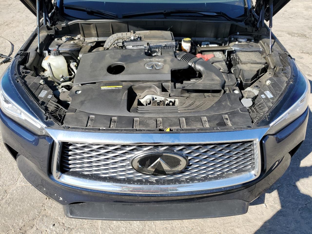 2019 Infiniti QX50 - Image 12