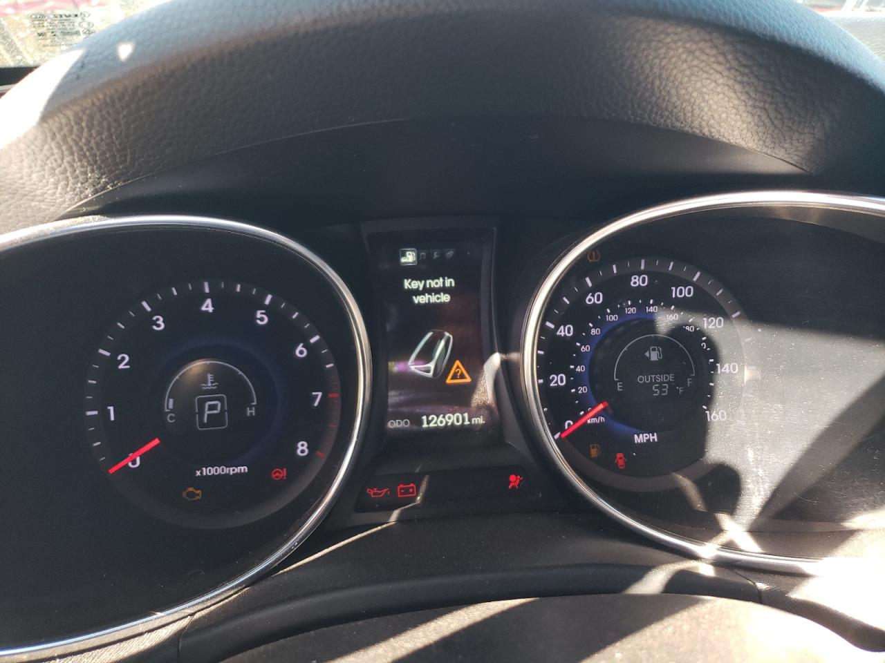 2015 Hyundai Santa Fe - Image 9