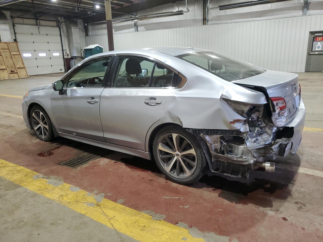 2015 Subaru Legacy - Image 2