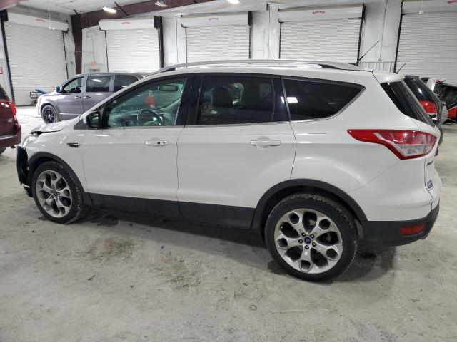  FORD ESCAPE 2016 Белы