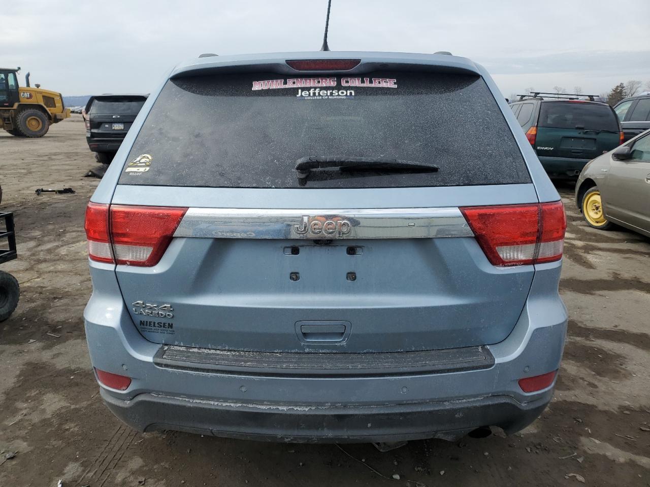 2013 Jeep Grand Cherokee - Image 6