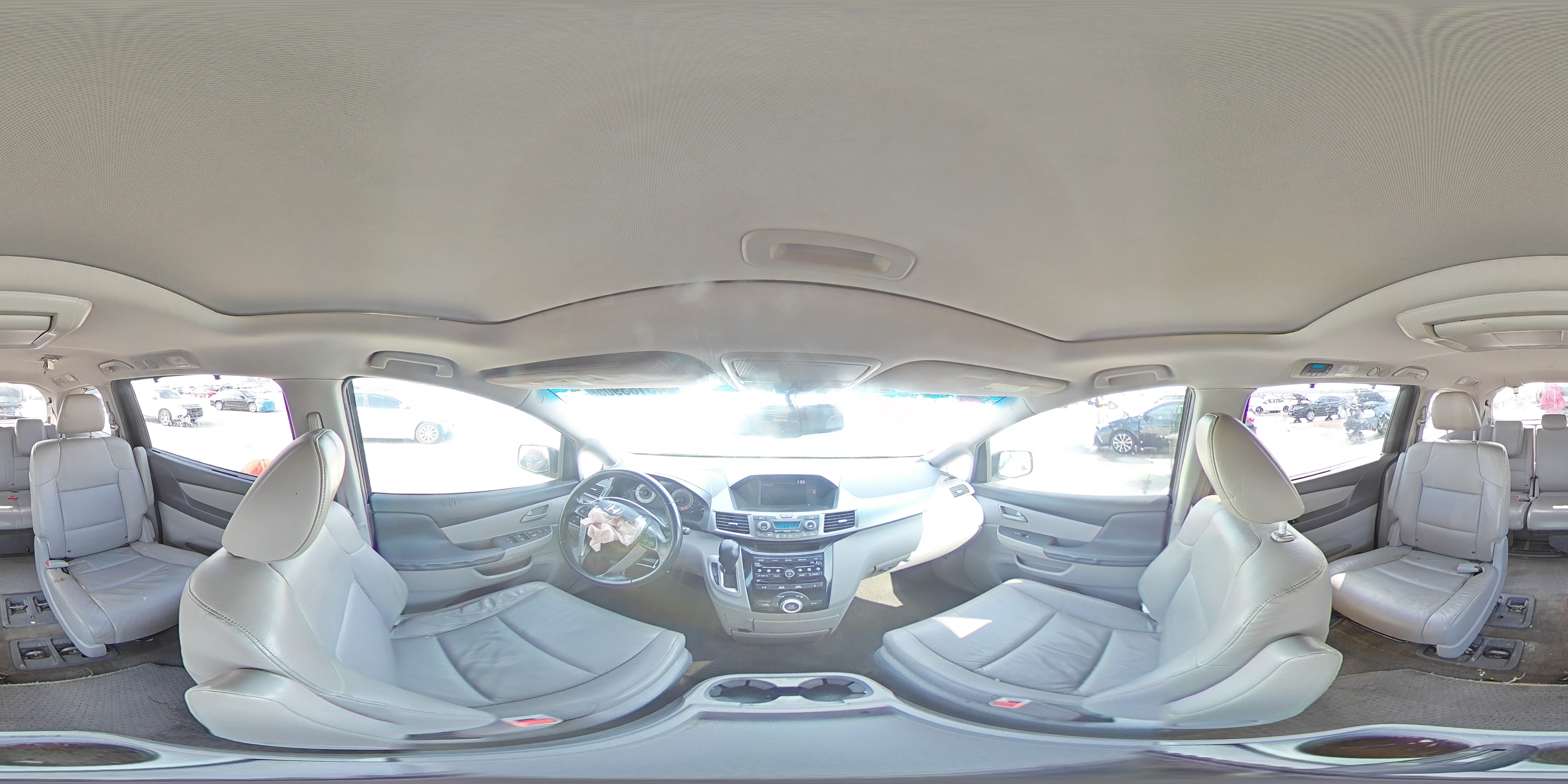 2013 Honda Odyssey - Image 15