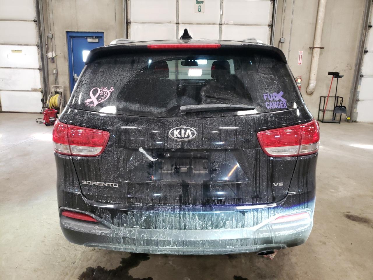 2017 Kia Sorento - Image 6