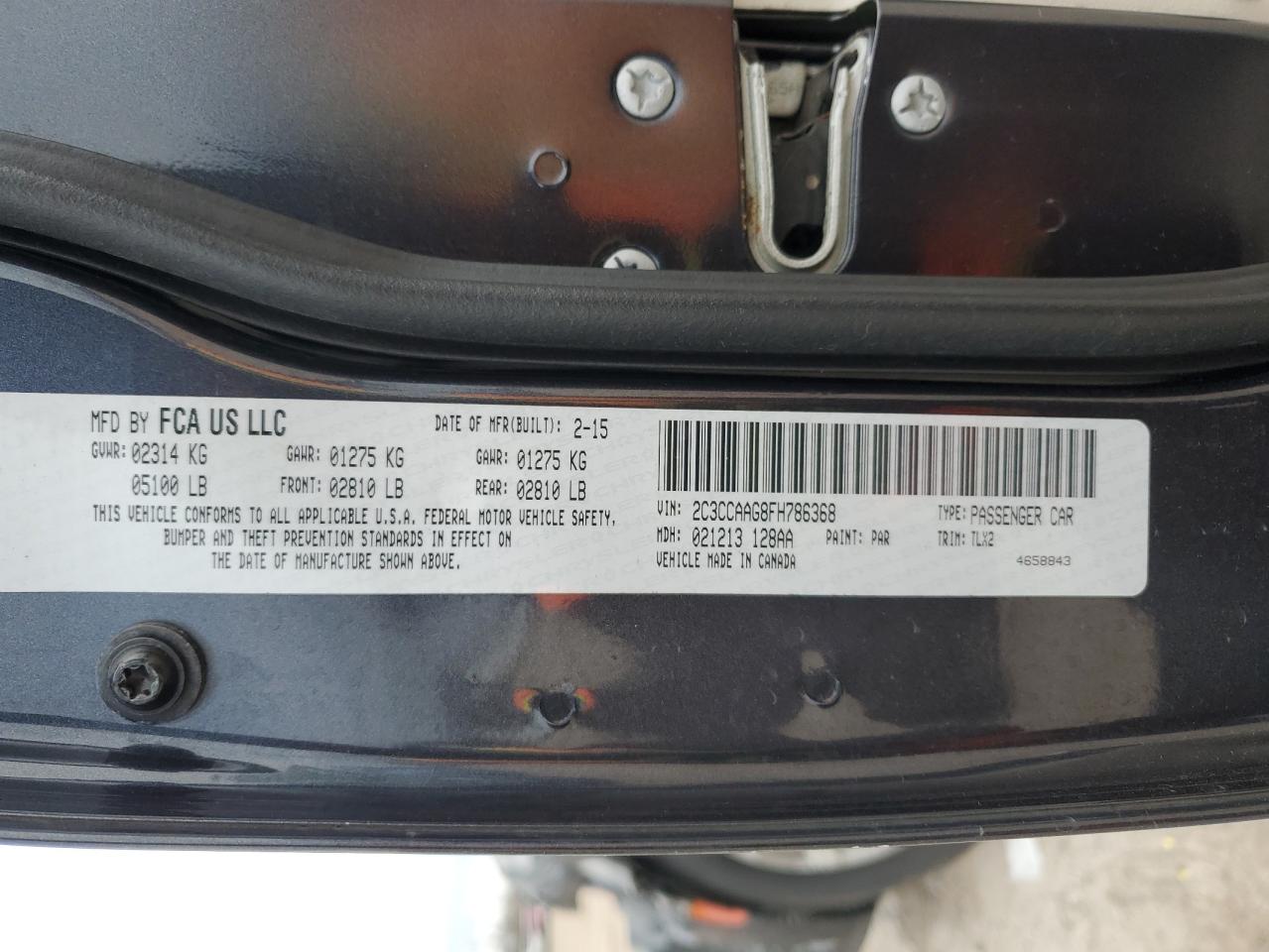 2015 Chrysler 300 - Image 12