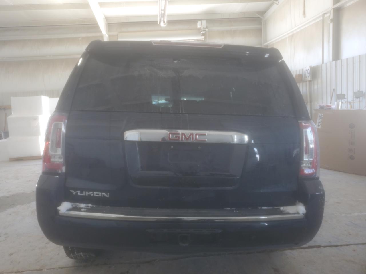 2018 GMC Yukon - Image 6