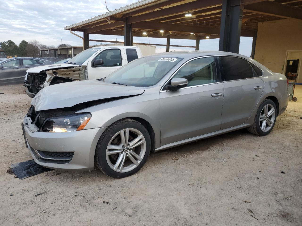 2014 Volkswagen Passat - Image 1