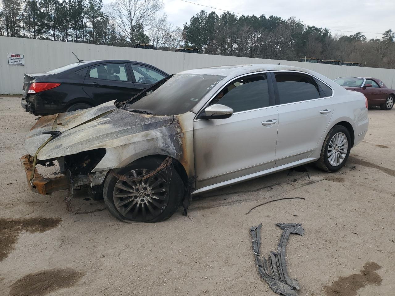 2016 Volkswagen Passat - Image 1