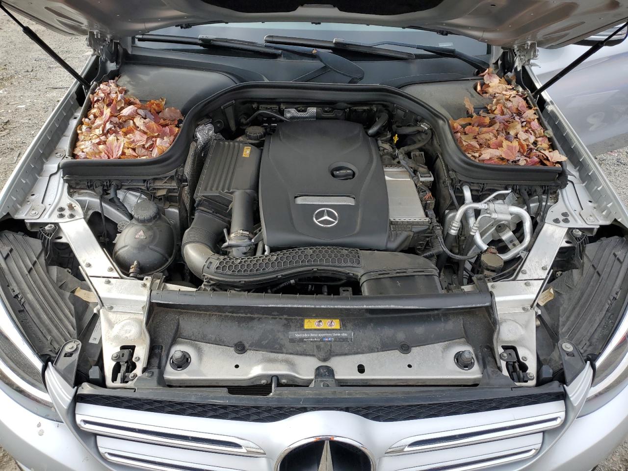 2017 Mercedes-Benz GLC - Image 12