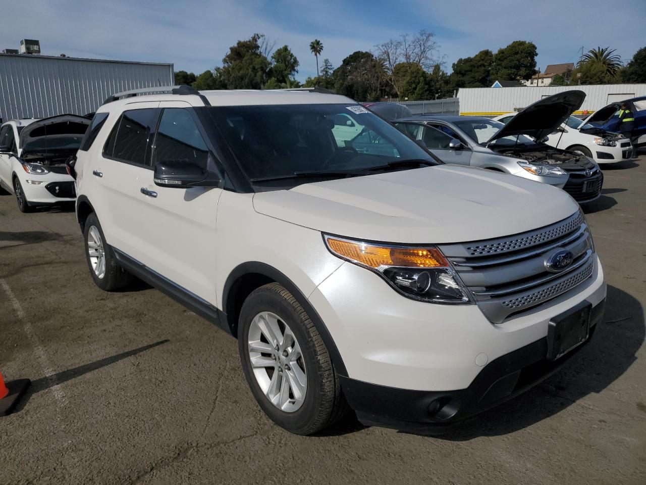 2014 Ford Explorer - Image 4