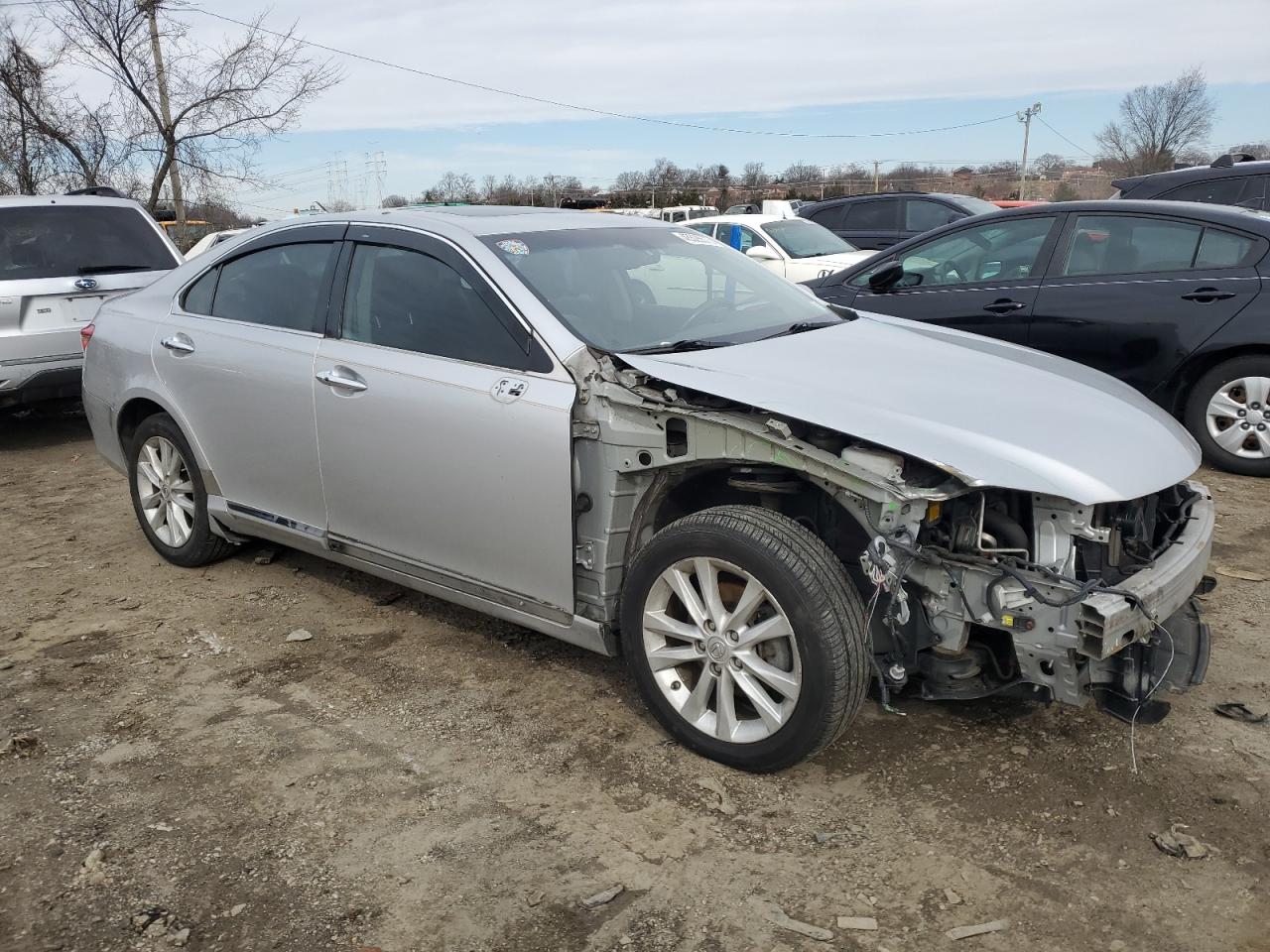 2010 Lexus ES - Image 4
