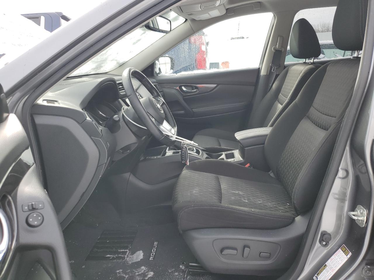 2020 Nissan Rogue - Image 7