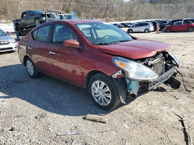  NISSAN VERSA 2017 Czerwony