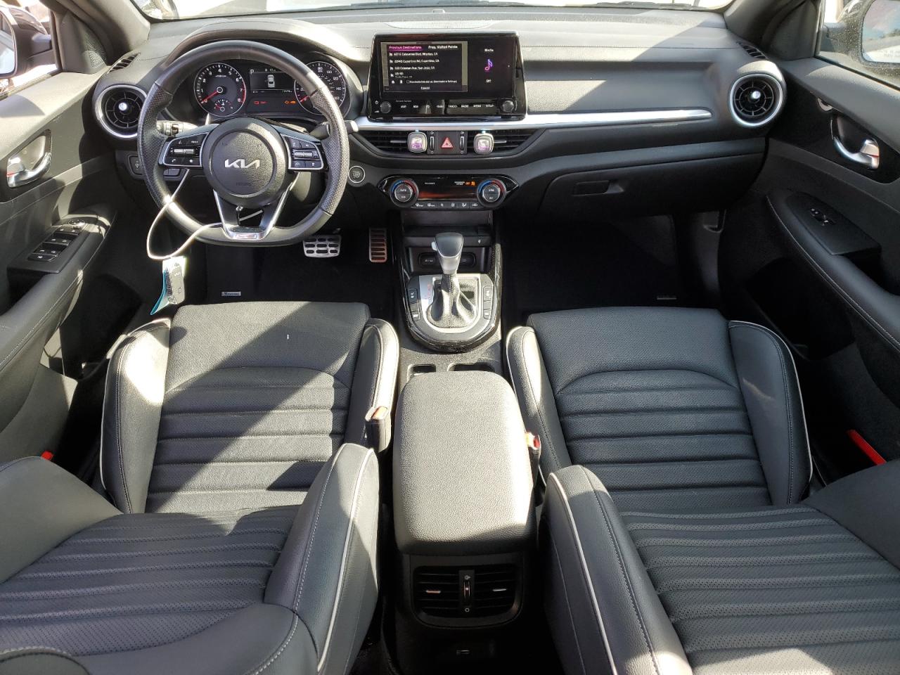 2023 Kia Forte - Image 8