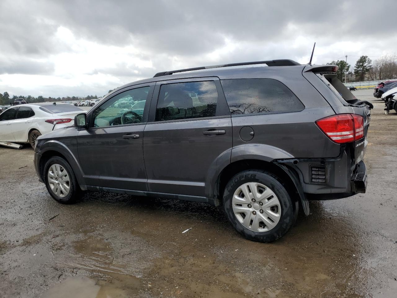 2019 Dodge Journey - Image 2