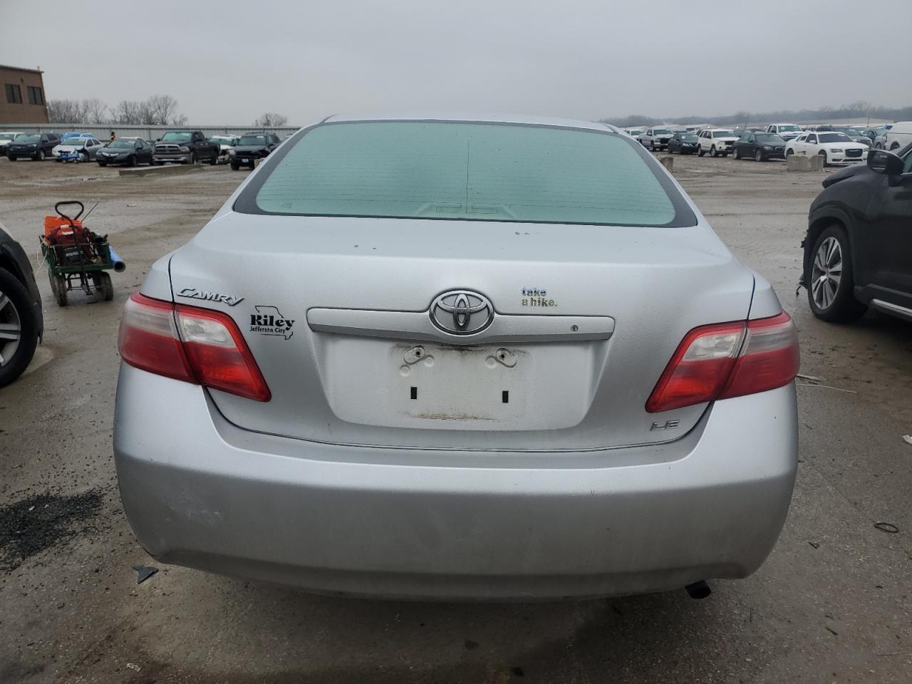 2009 Toyota Camry - Image 6
