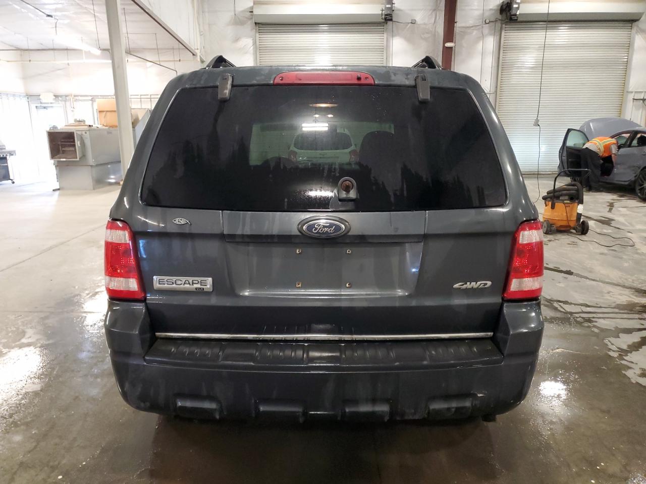 2009 Ford Escape - Image 6