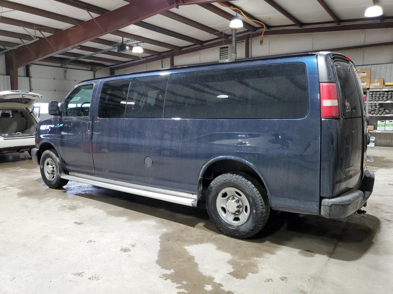 2014 Chevrolet Express - Image 2