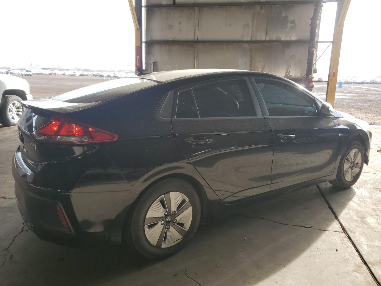 2017 Hyundai IONIQ - Image 3
