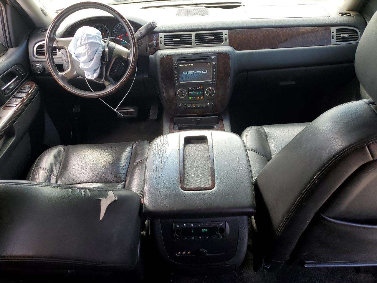2012 GMC Yukon - Image 8