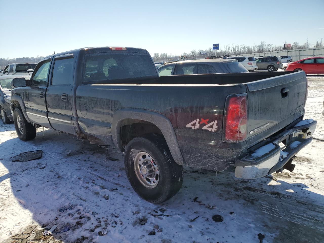 2005 Chevrolet Silverado - Image 2
