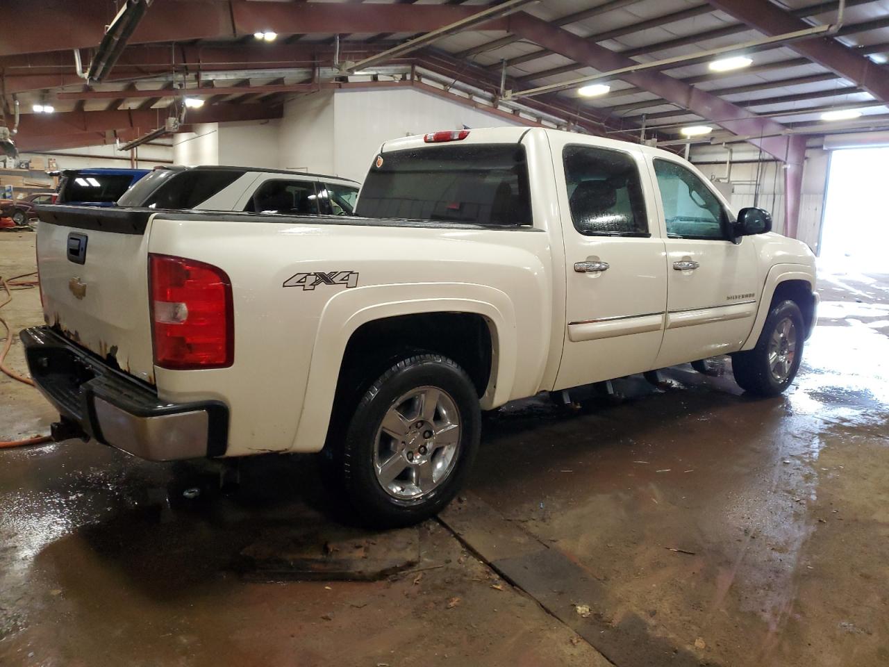 2013 Chevrolet Silverado - Image 3