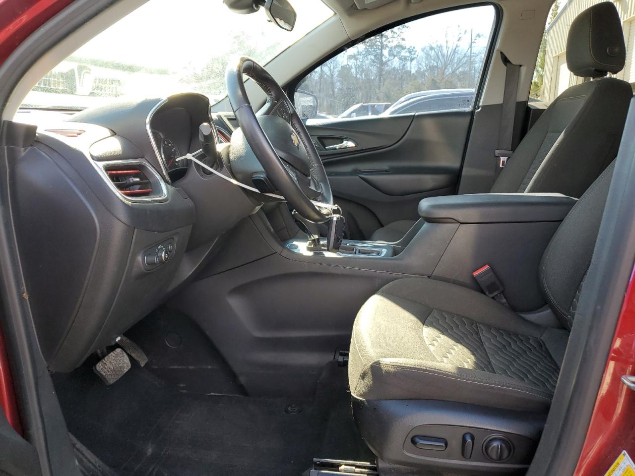 2020 Chevrolet Equinox - Image 7