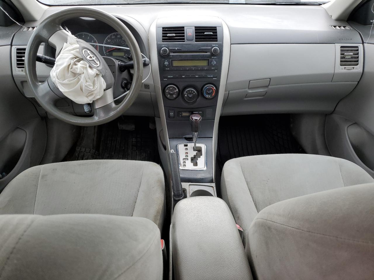 2010 Toyota Corolla - Image 8