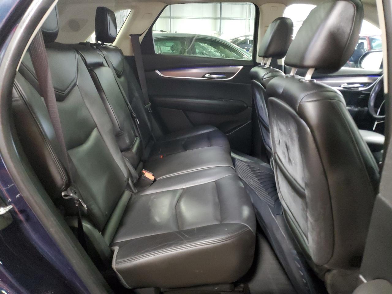 2017 Cadillac XT5 - Image 11