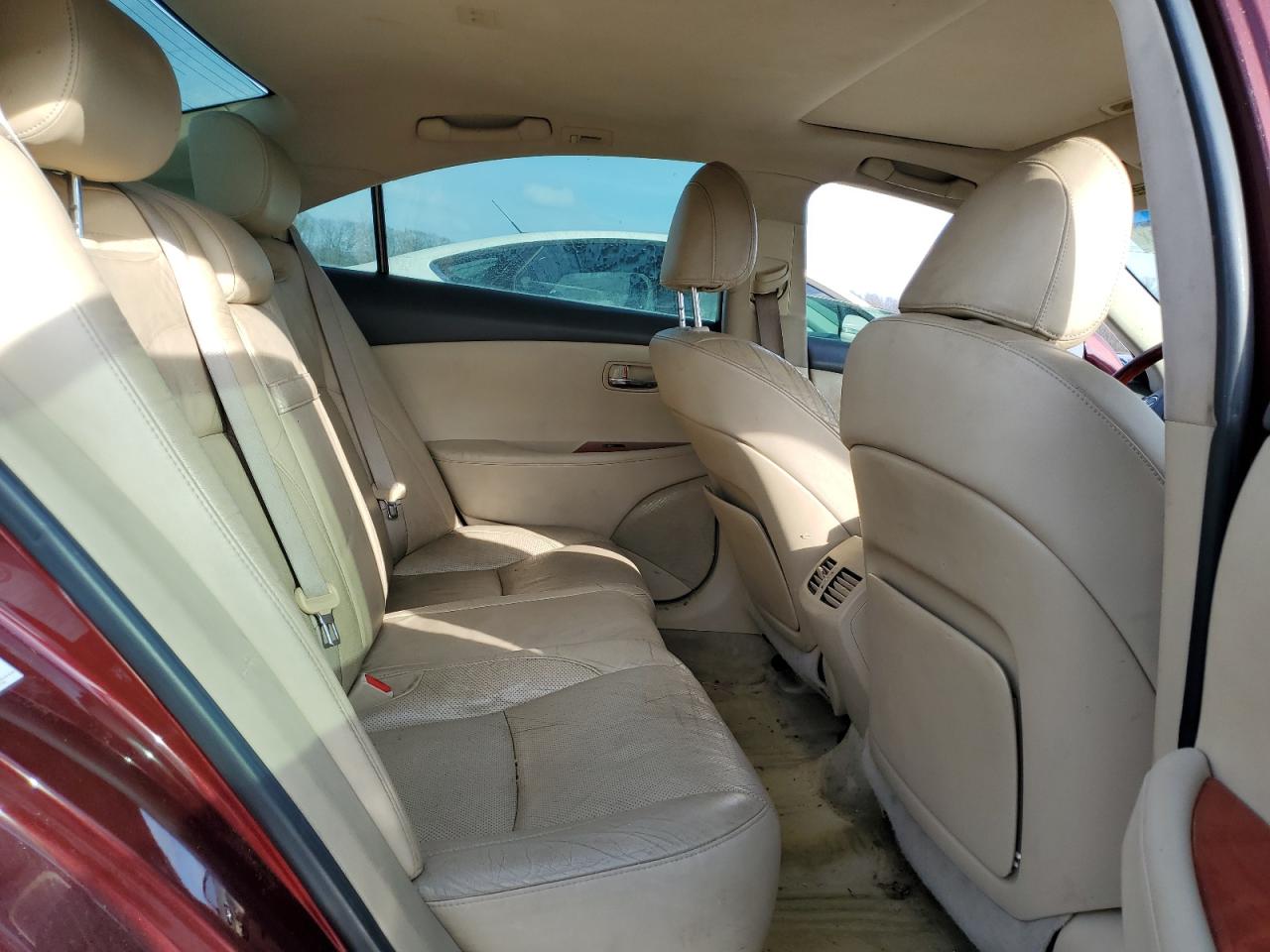 2008 Lexus ES - Image 10
