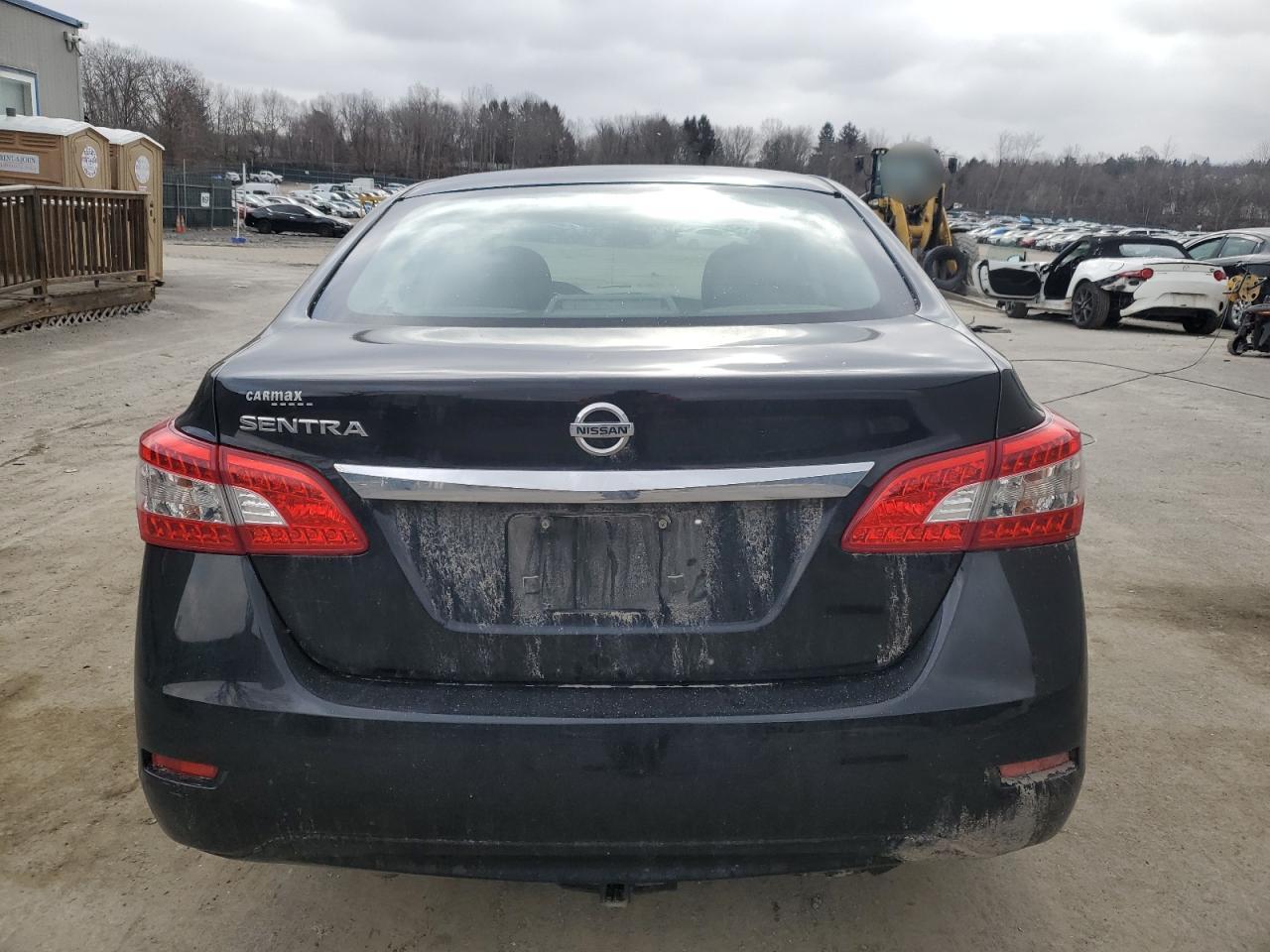 2015 Nissan Sentra - Image 6