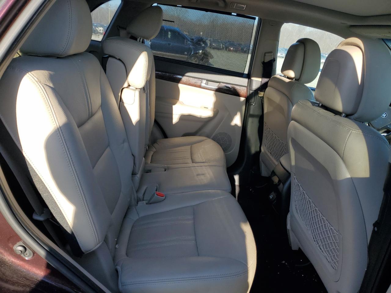 2014 Kia Sorento - Image 12
