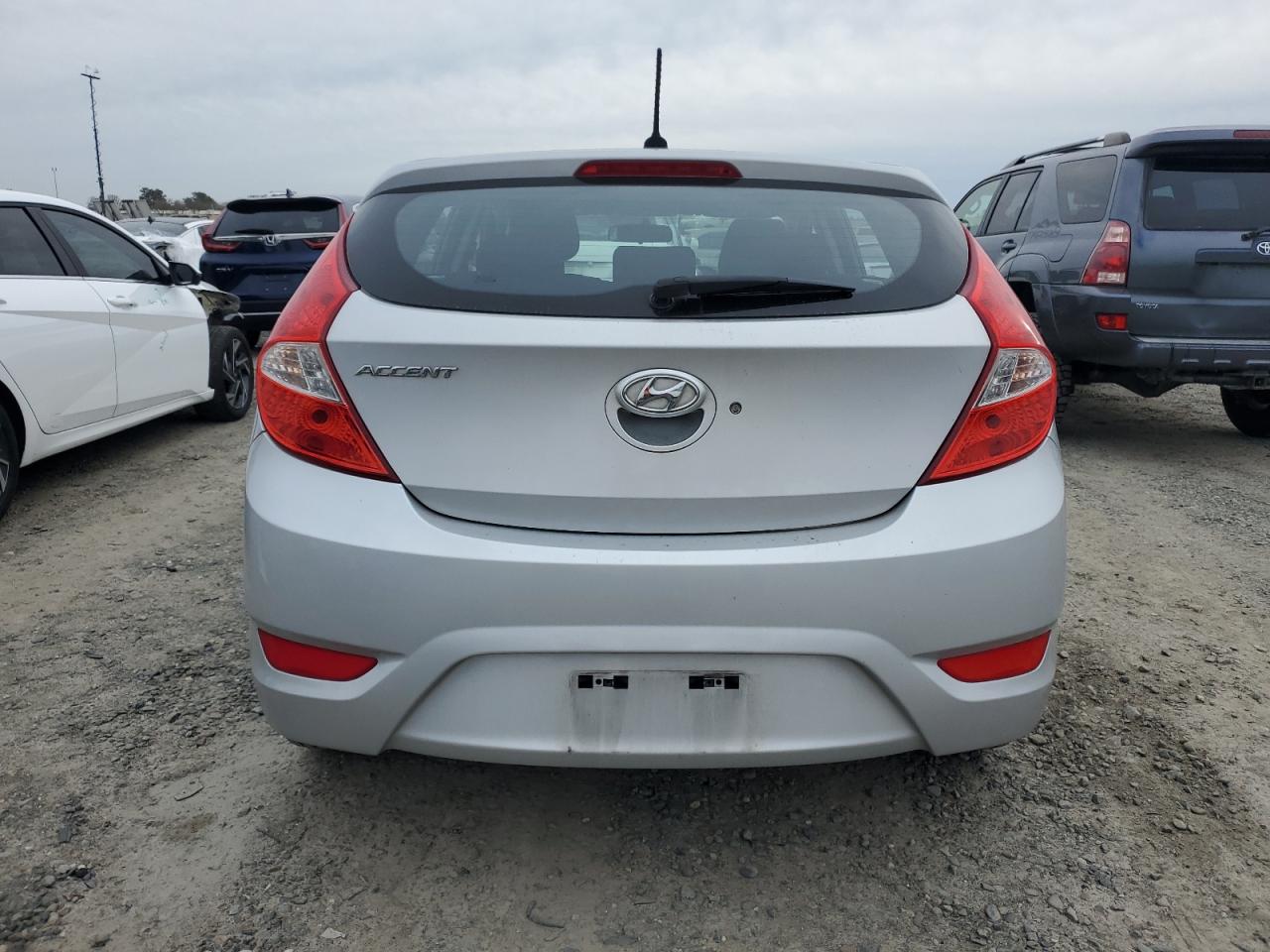 2016 Hyundai Accent - Image 6