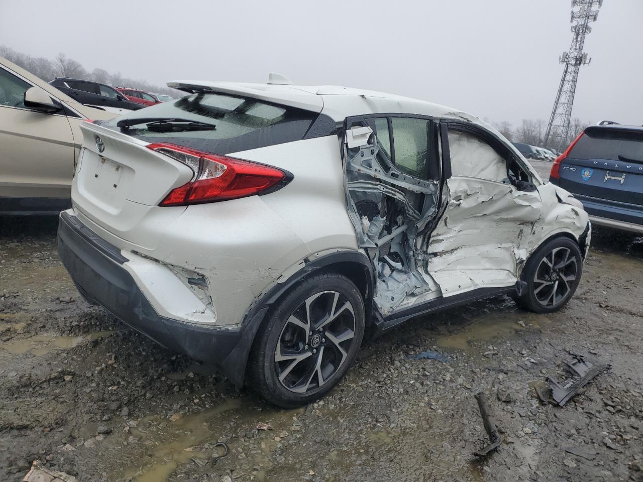 2021 Toyota C-HR - Image 3
