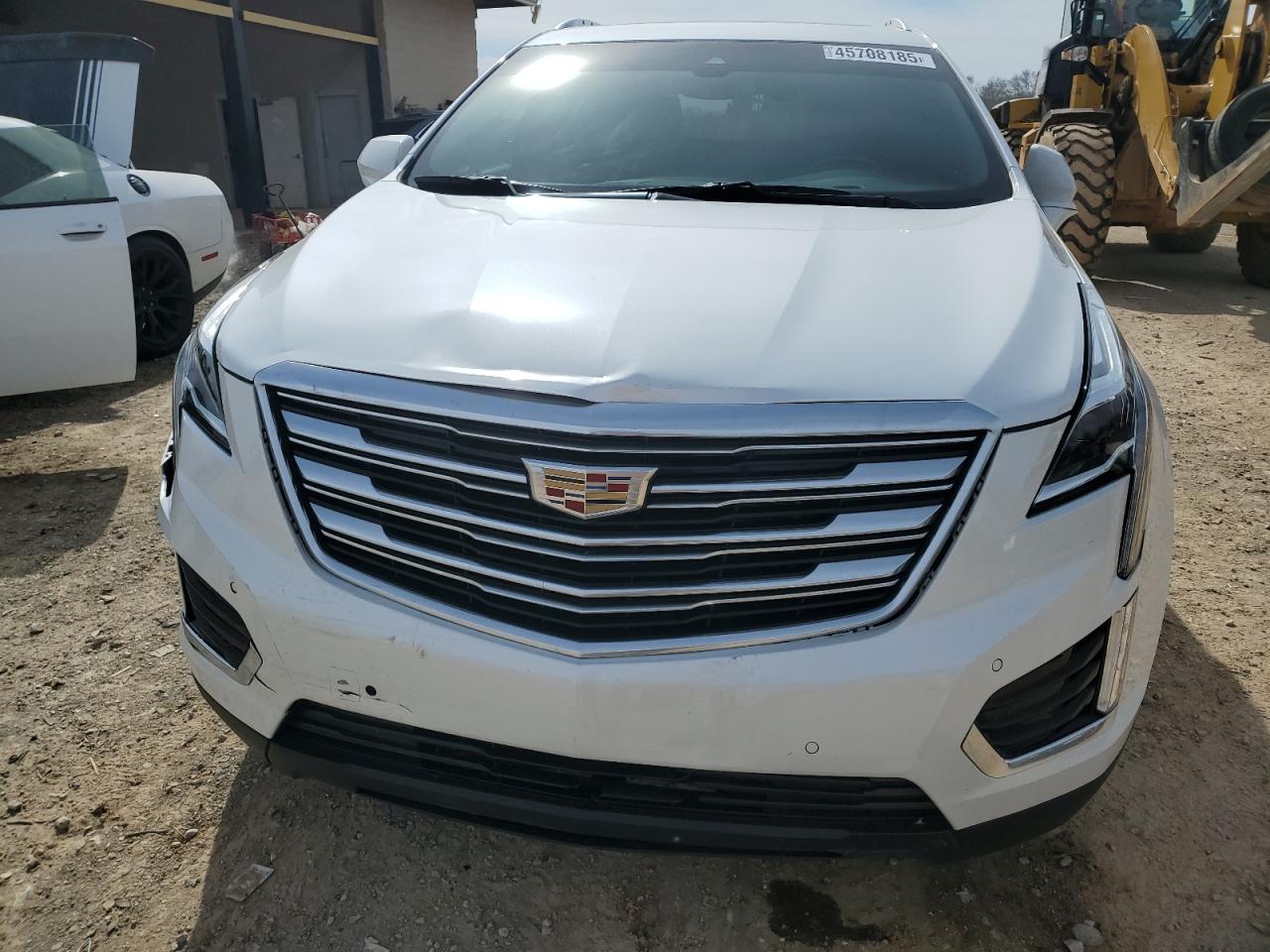 2019 Cadillac XT5 - Image 5