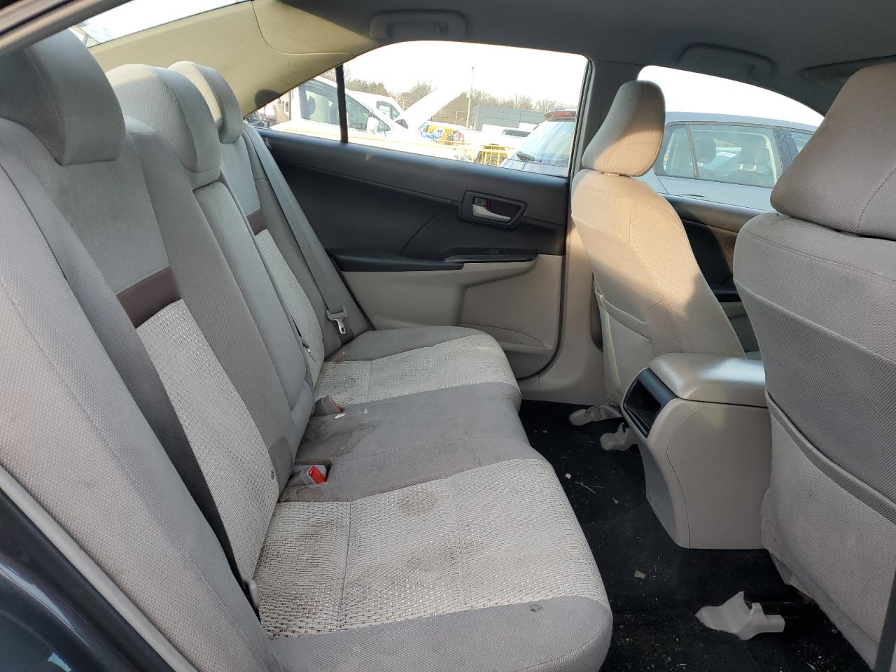 2012 Toyota Camry - Image 12
