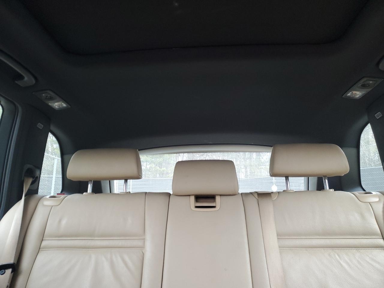 2012 BMW X5 - Image 10