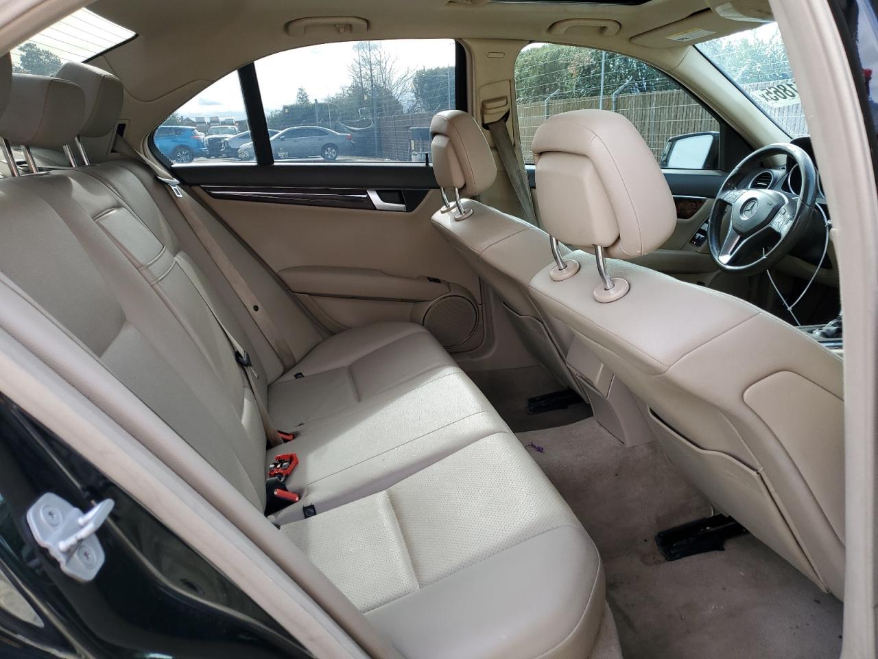 2012 Mercedes-Benz C-klasse - Image 10