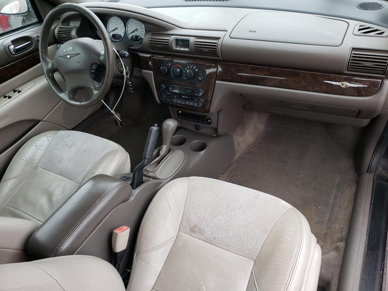 2004 Chrysler Sebring - Image 8