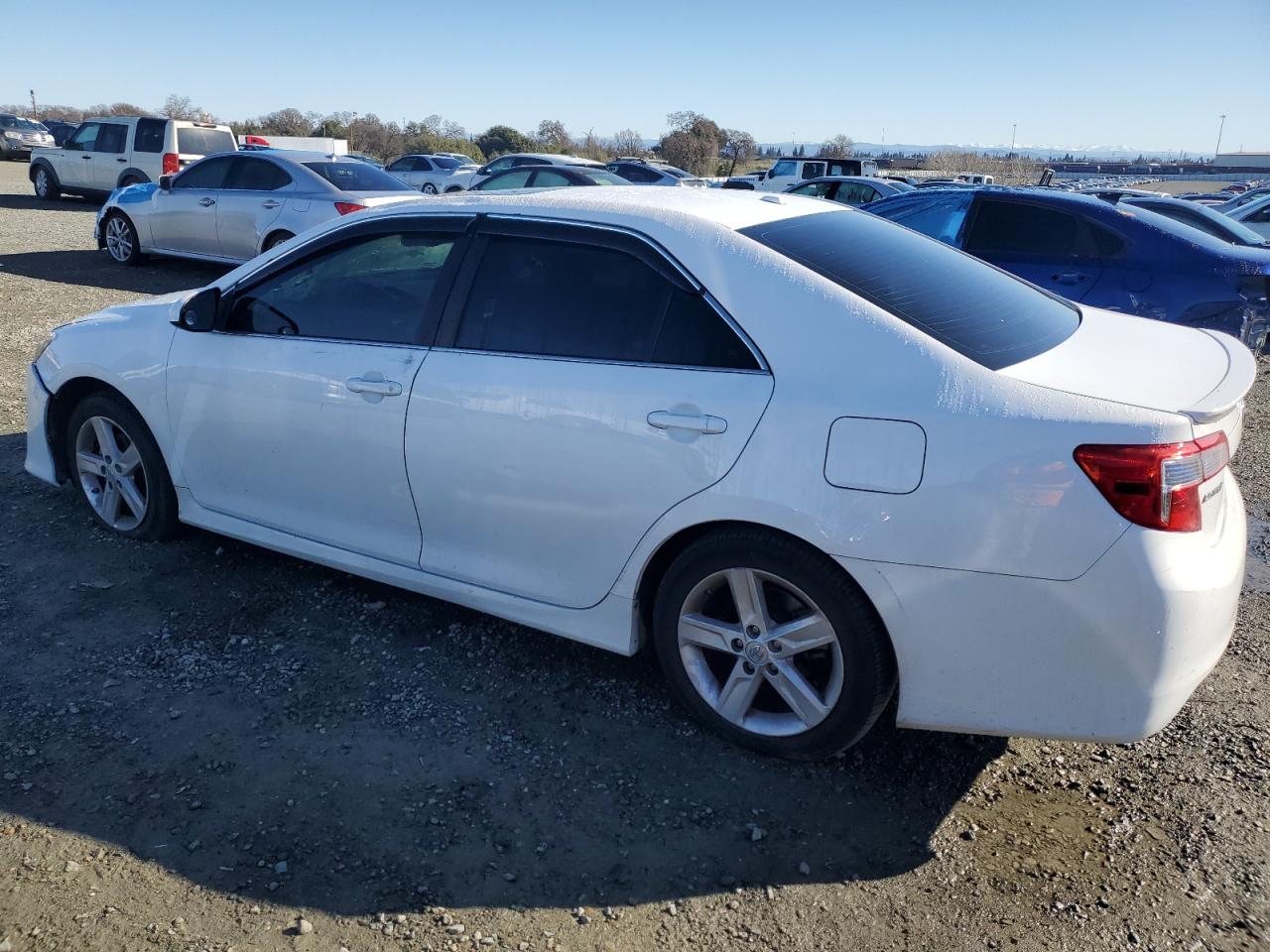 2014 Toyota Camry - Image 2
