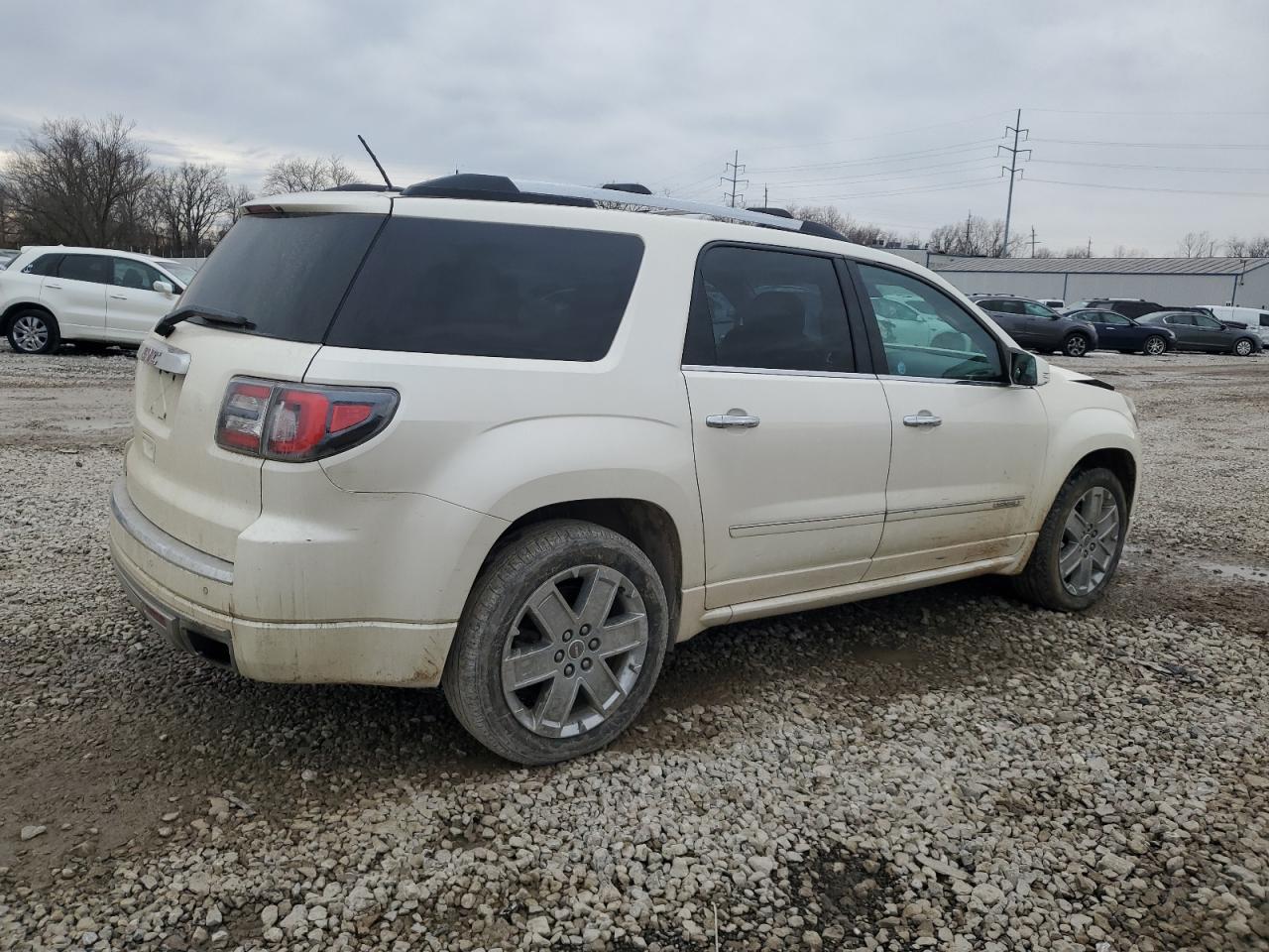 2014 GMC Acadia - Image 3