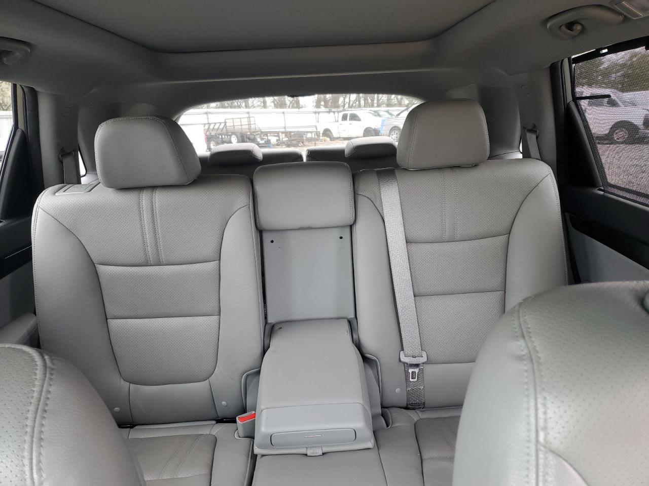 2014 Kia Sorento - Image 10